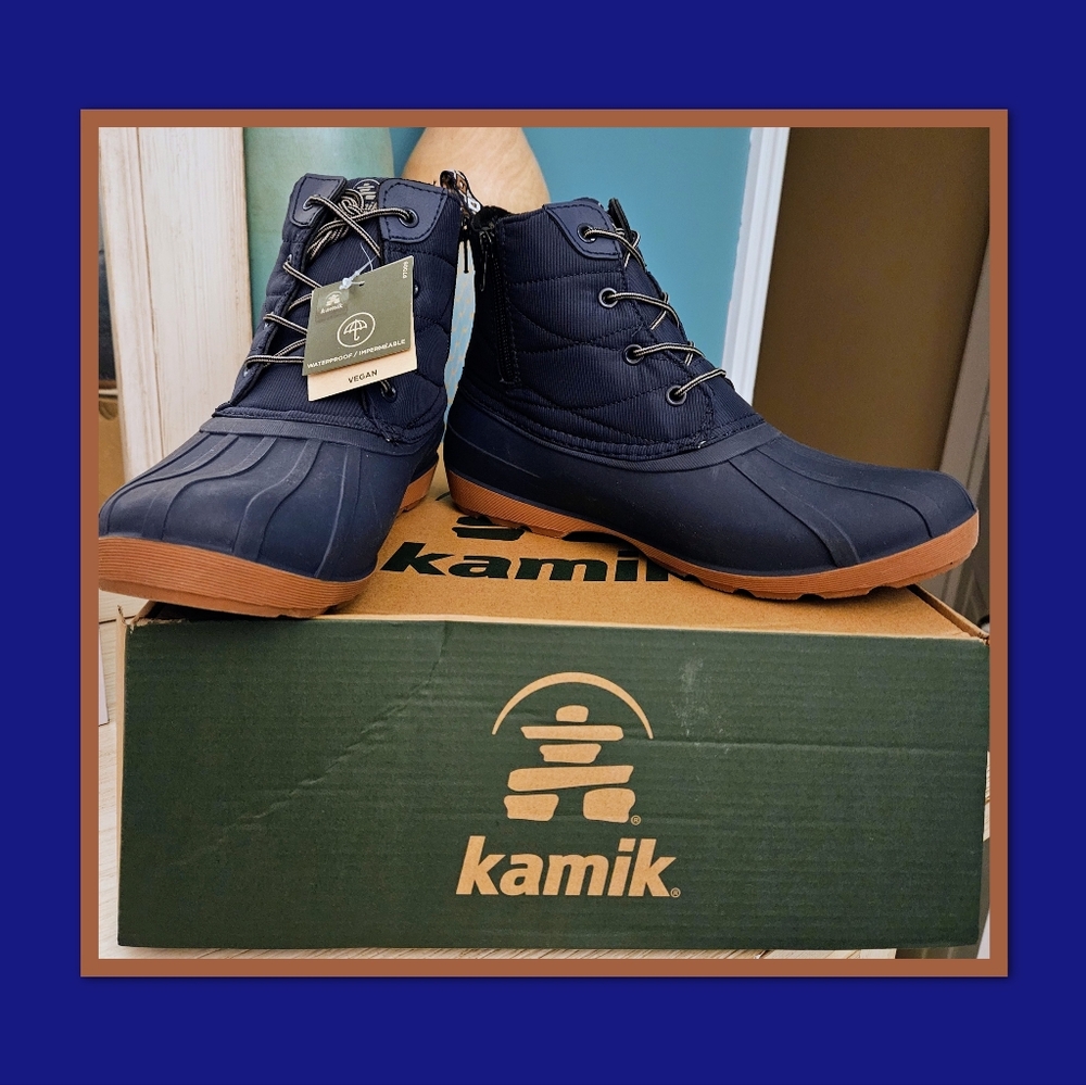 KAMIK WATERPROOF BOOTS.